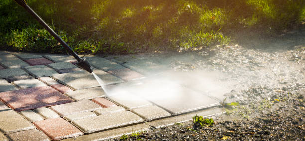 Professional Pressure Washing Services in Woodville, CA